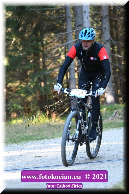 Náhled obrázku: 2021-7700-CTAuthor-2753.JPG