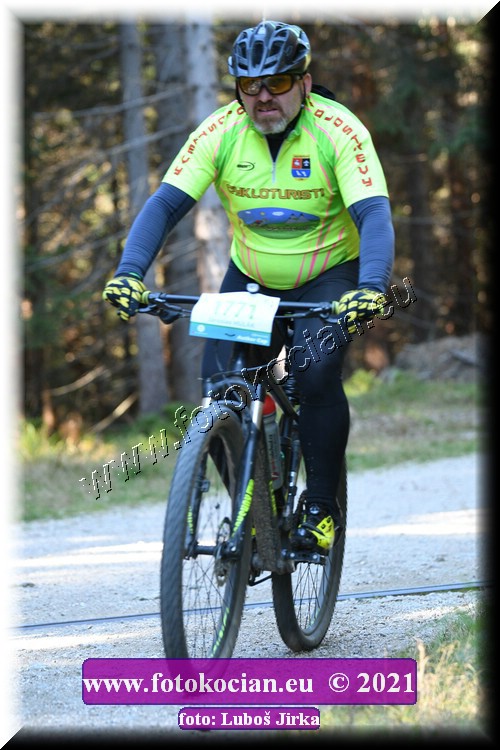 Náhled obrázku: 2021-7711-CTAuthor-1771.JPG