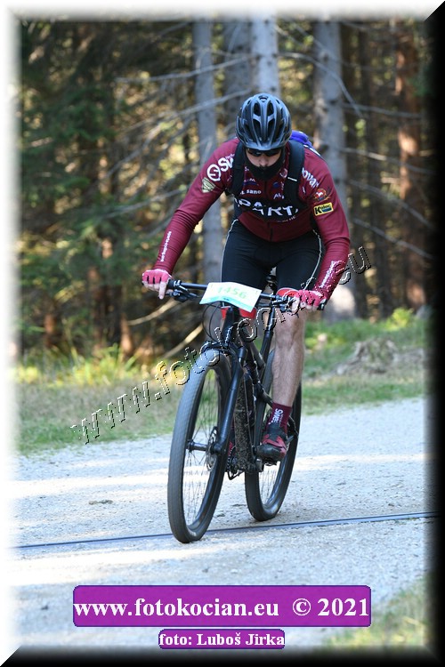 Náhled obrázku: 2021-7719-CTAuthor-1456.JPG