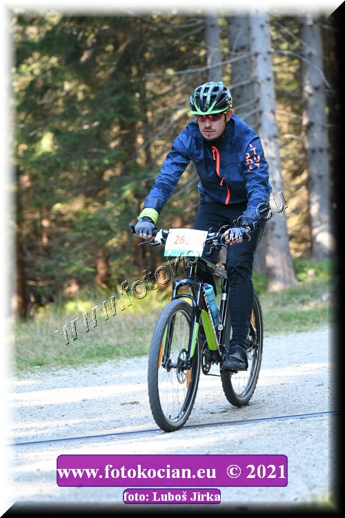 Náhled obrázku: 2021-7729-CTAuthor-2631.JPG