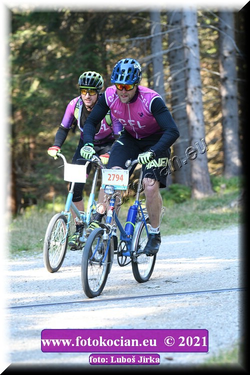 Náhled obrázku: 2021-7746-CTAuthor-2794.JPG