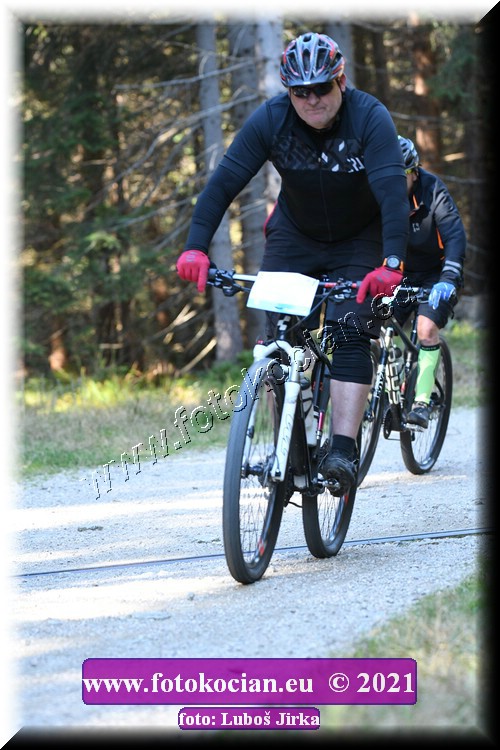 Náhled obrázku: 2021-7757-CTAuthor-0.JPG