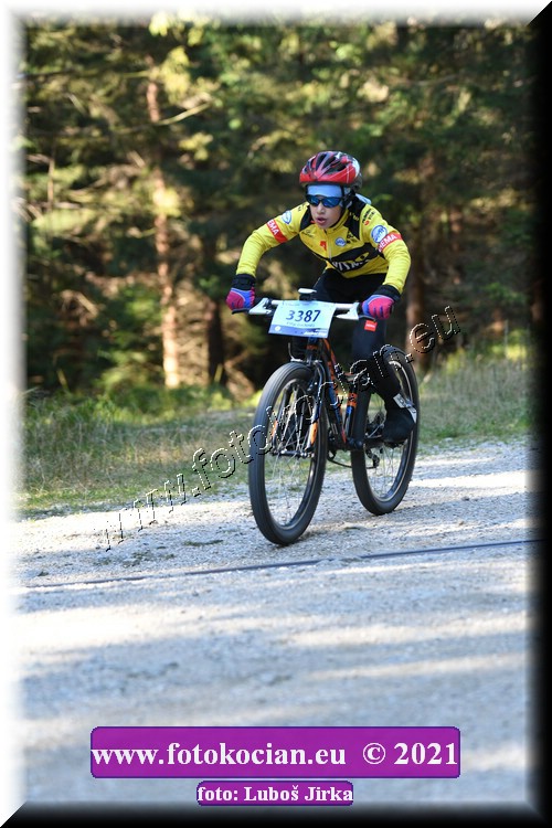 Náhled obrázku: 2021-7760-CTAuthor-3387.JPG