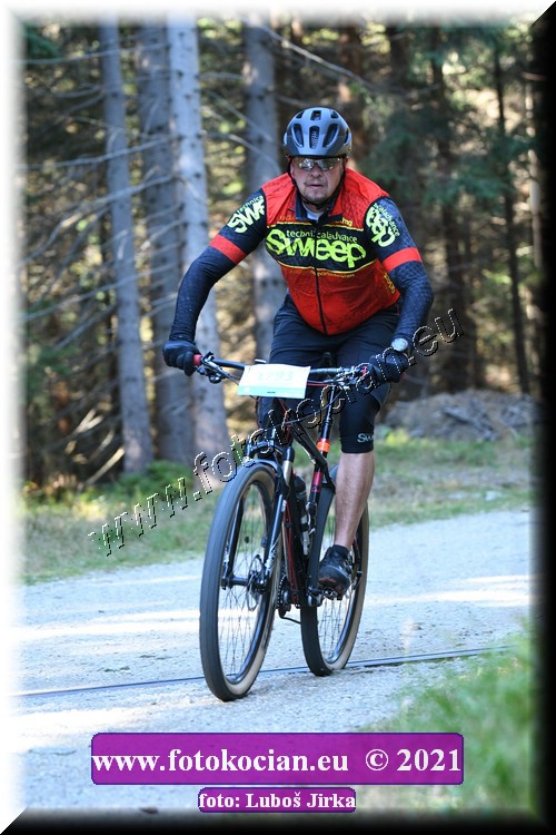 Náhled obrázku: 2021-7762-CTAuthor-1793.JPG