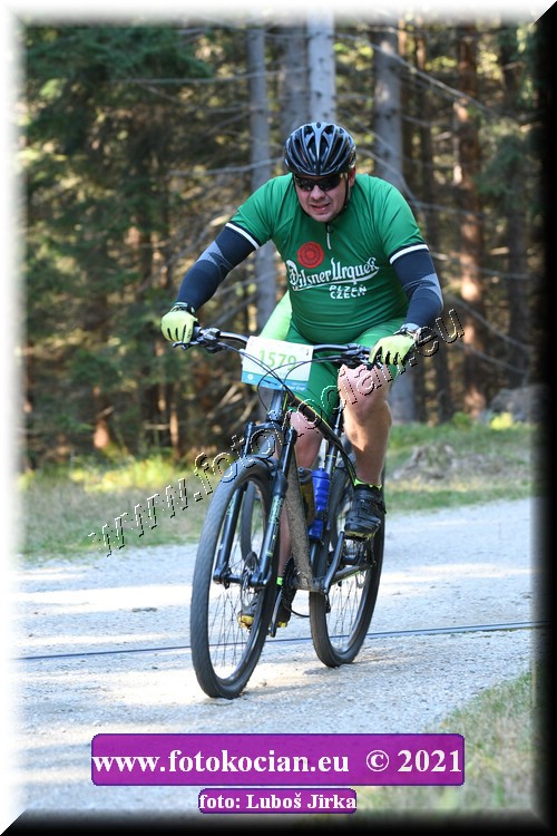 Náhled obrázku: 2021-7778-CTAuthor-1579.JPG