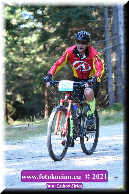 Náhled obrázku: 2021-7783-CTAuthor-1679.JPG