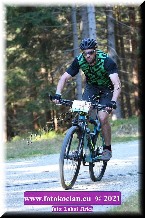 Náhled obrázku: 2021-7794-CTAuthor-2546.JPG