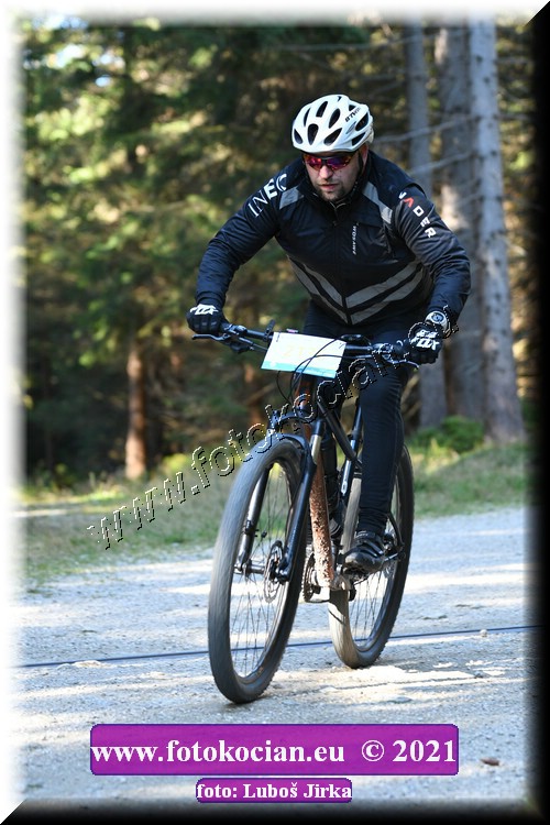 Náhled obrázku: 2021-7797-CTAuthor-2136.JPG