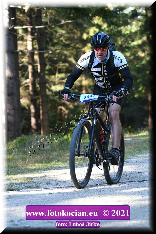 Náhled obrázku: 2021-7812-CTAuthor-3042.JPG