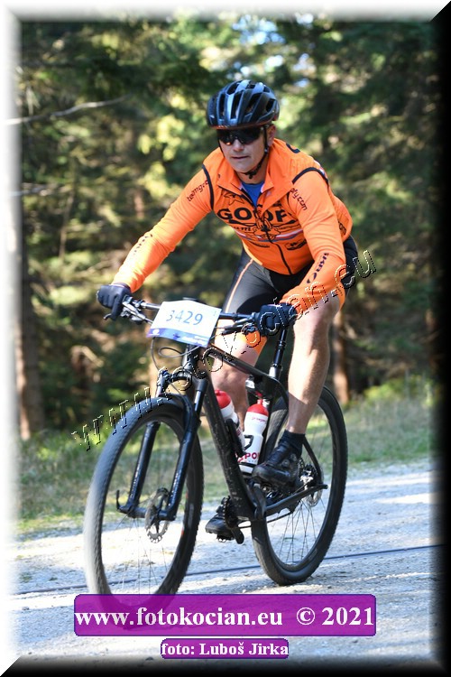 Náhled obrázku: 2021-7825-CTAuthor-3429.JPG