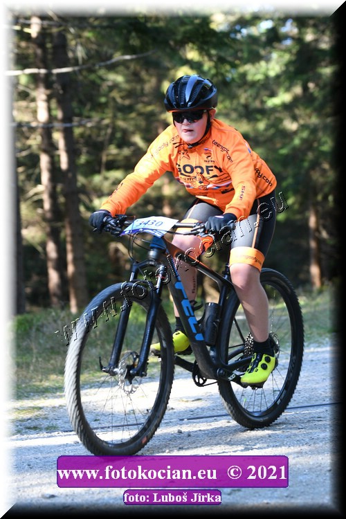 Náhled obrázku: 2021-7827-CTAuthor-3430.JPG