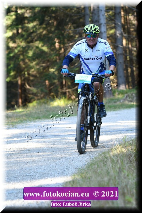 Náhled obrázku: 2021-7835-CTAuthor-1605.JPG