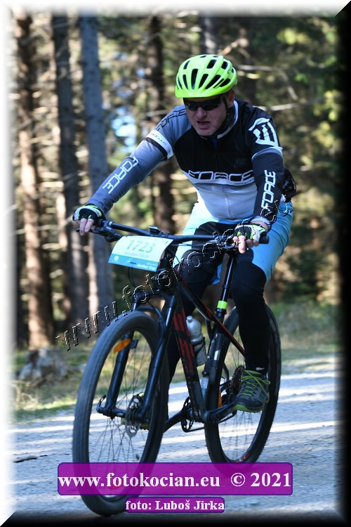 Náhled obrázku: 2021-7841-CTAuthor-1723.JPG