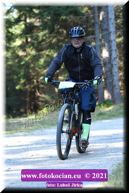 Náhled obrázku: 2021-7849-CTAuthor-0.JPG