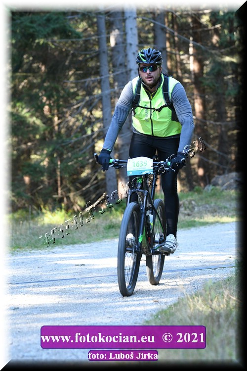 Náhled obrázku: 2021-7852-CTAuthor-1639.JPG