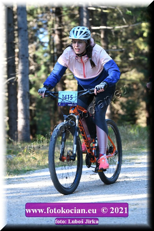 Náhled obrázku: 2021-7854-CTAuthor-3415.JPG