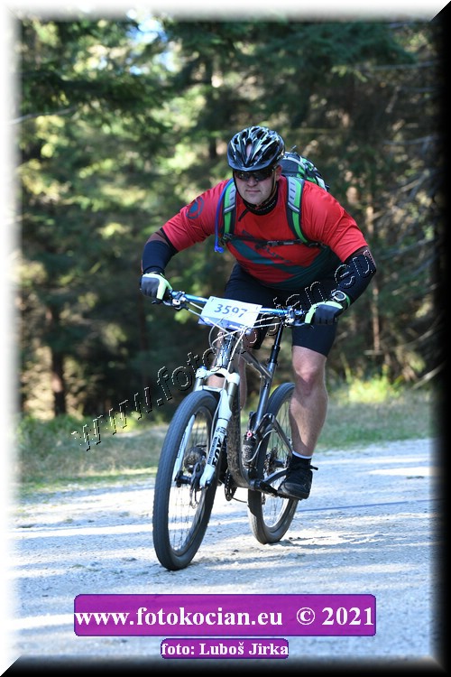 Náhled obrázku: 2021-7858-CTAuthor-3597.JPG