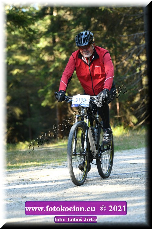 Náhled obrázku: 2021-7878-CTAuthor-3199.JPG