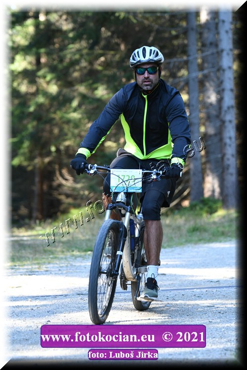 Náhled obrázku: 2021-7883-CTAuthor-1729.JPG