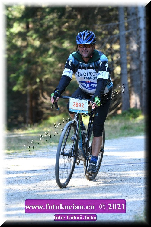 Náhled obrázku: 2021-7884-CTAuthor-2892.JPG