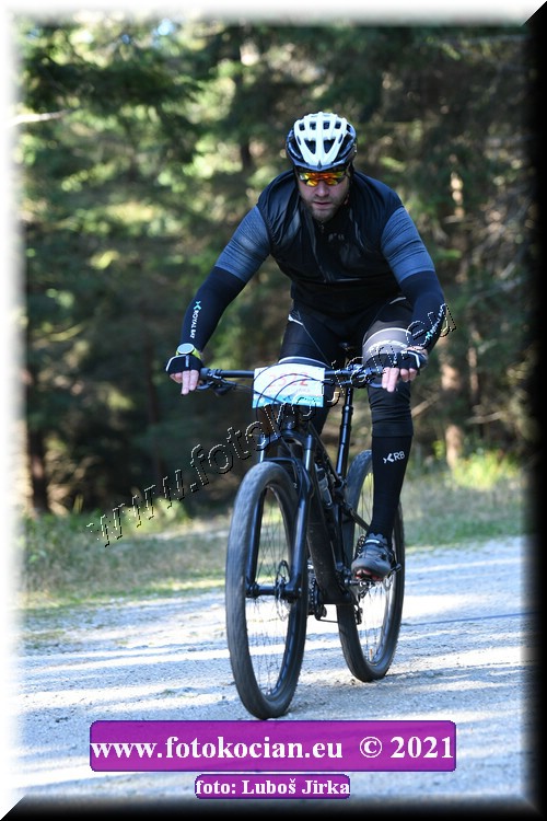 Náhled obrázku: 2021-7908-CTAuthor-2522.JPG