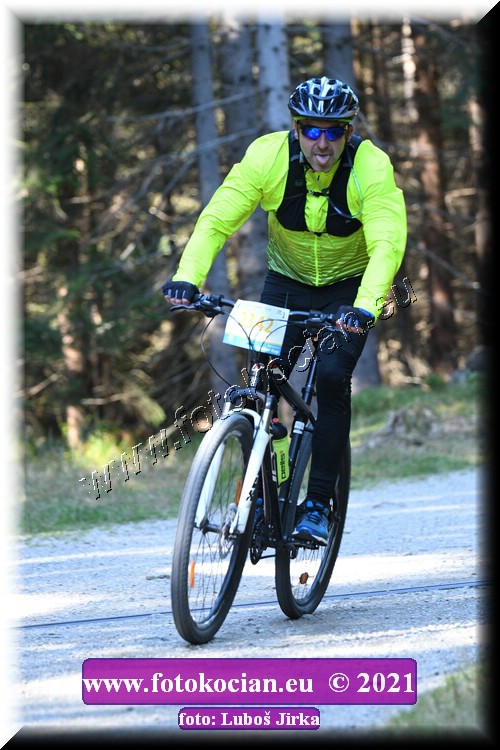 Náhled obrázku: 2021-7914-CTAuthor-2342.JPG