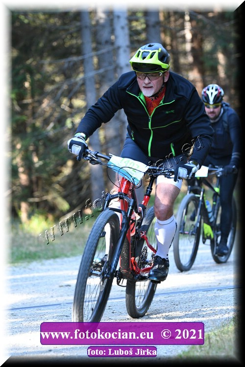 Náhled obrázku: 2021-7915-CTAuthor-1402.JPG