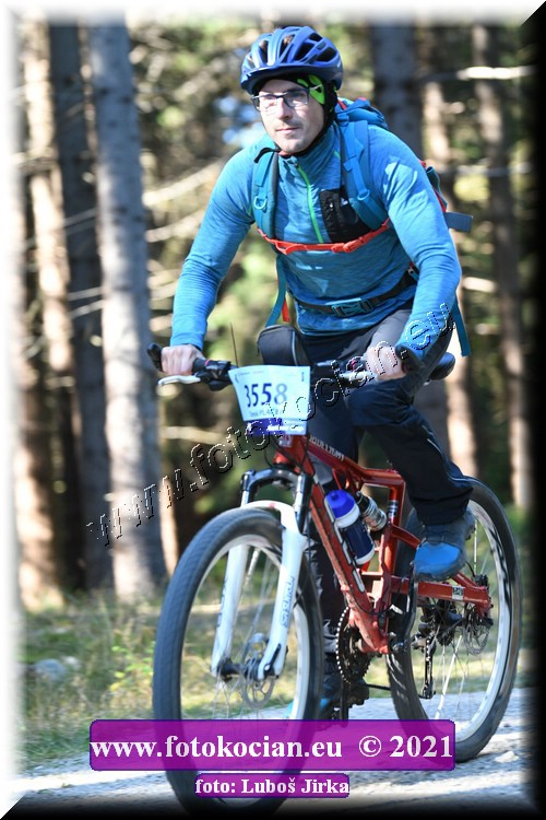 Náhled obrázku: 2021-7919-CTAuthor-3558.JPG