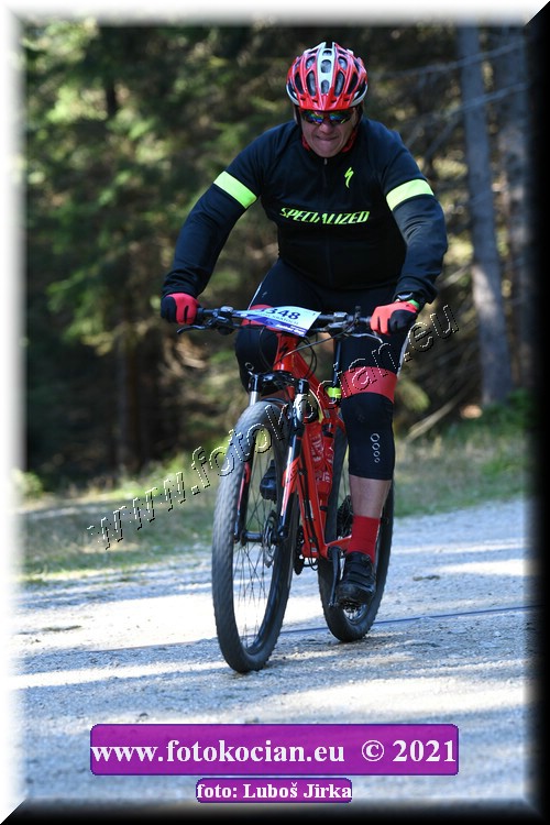 Náhled obrázku: 2021-7923-CTAuthor-3348.JPG