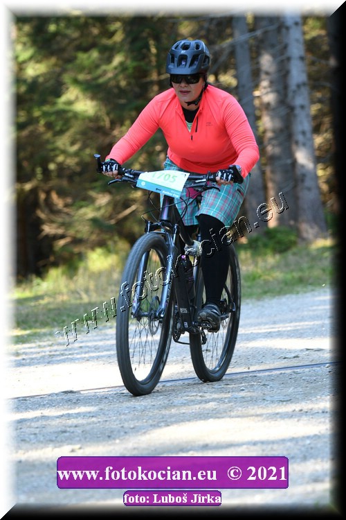 Náhled obrázku: 2021-7955-CTAuthor-1705.JPG