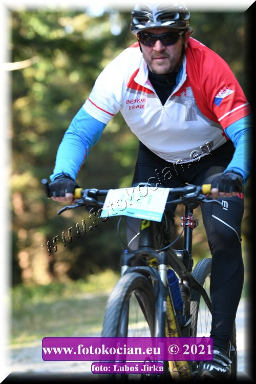 Náhled obrázku: 2021-7966-CTAuthor-1421.JPG