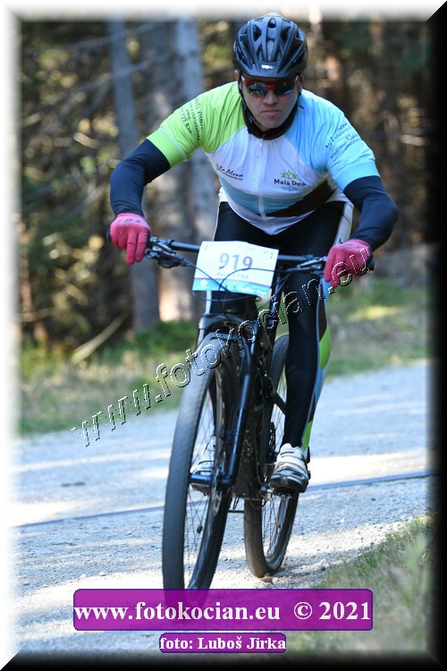 Náhled obrázku: 2021-7970-CTAuthor-919.JPG