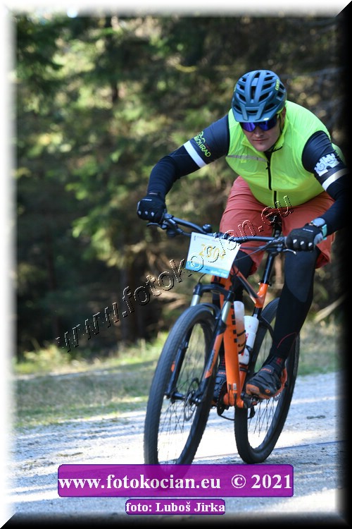 Náhled obrázku: 2021-7972-CTAuthor-2304.JPG