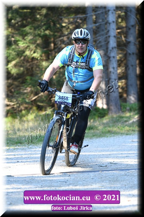 Náhled obrázku: 2021-7995-CTAuthor-3468.JPG