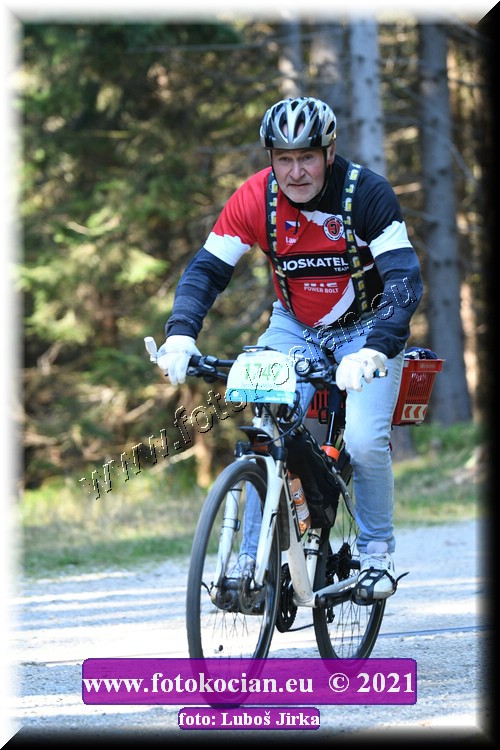 Náhled obrázku: 2021-8032-CTAuthor-1747.JPG