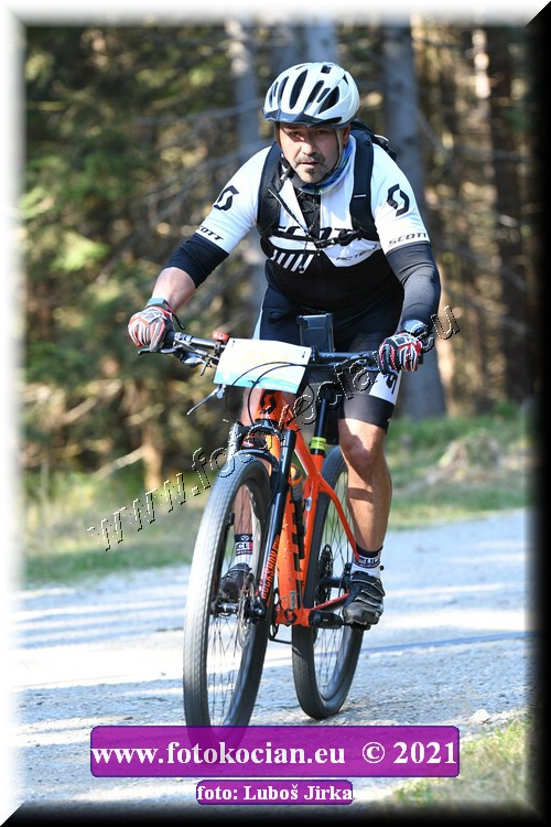 Náhled obrázku: 2021-8035-CTAuthor-2064.JPG