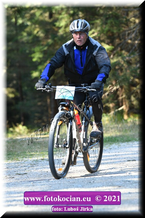 Náhled obrázku: 2021-8046-CTAuthor-1788.JPG