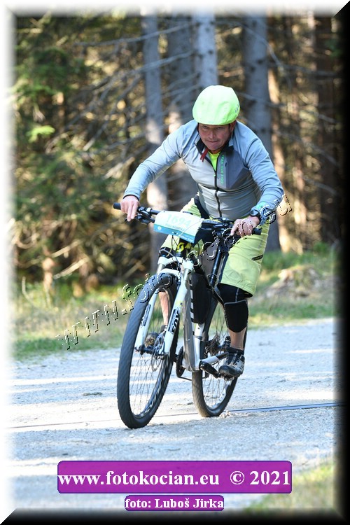 Náhled obrázku: 2021-8066-CTAuthor-1694.JPG