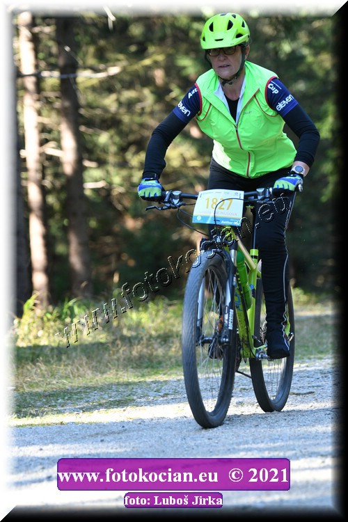 Náhled obrázku: 2021-8076-CTAuthor-1827.JPG