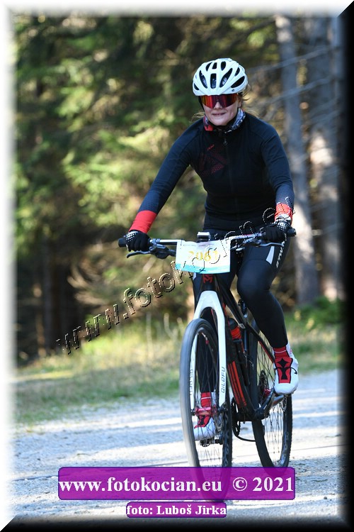 Náhled obrázku: 2021-8077-CTAuthor-2061.JPG