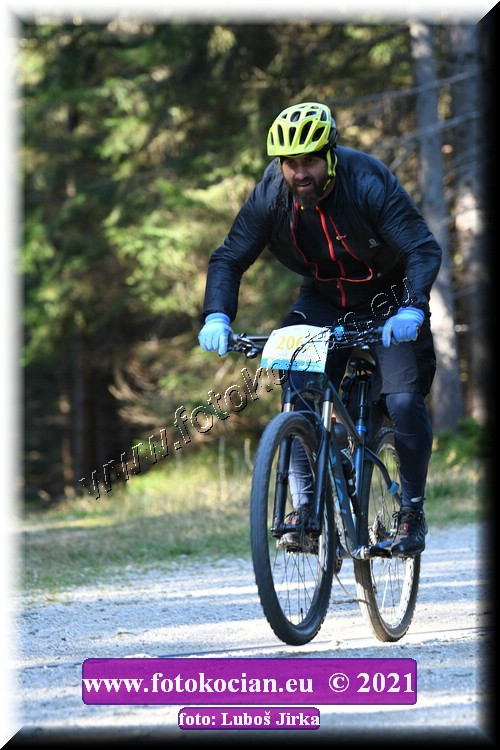 Náhled obrázku: 2021-8078-CTAuthor-2069.JPG