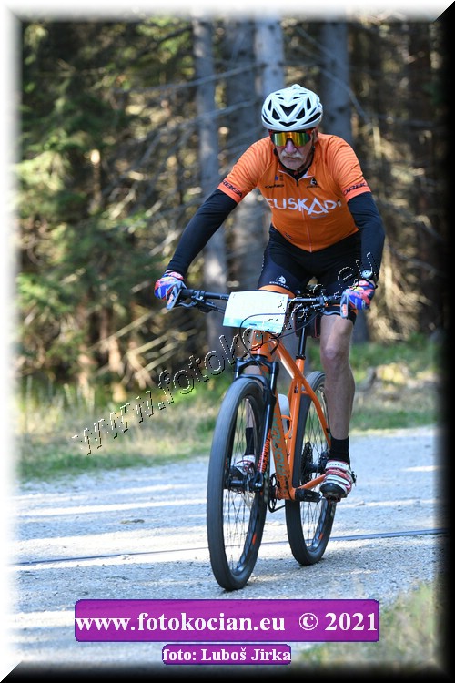 Náhled obrázku: 2021-8095-CTAuthor-1844.JPG