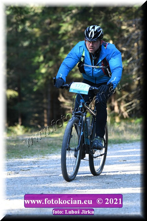 Náhled obrázku: 2021-8097-CTAuthor-1728.JPG