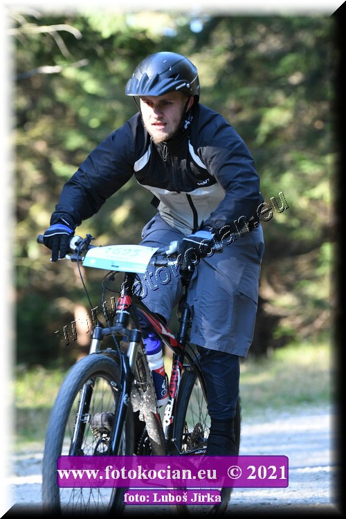 Náhled obrázku: 2021-8112-CTAuthor-1695.JPG