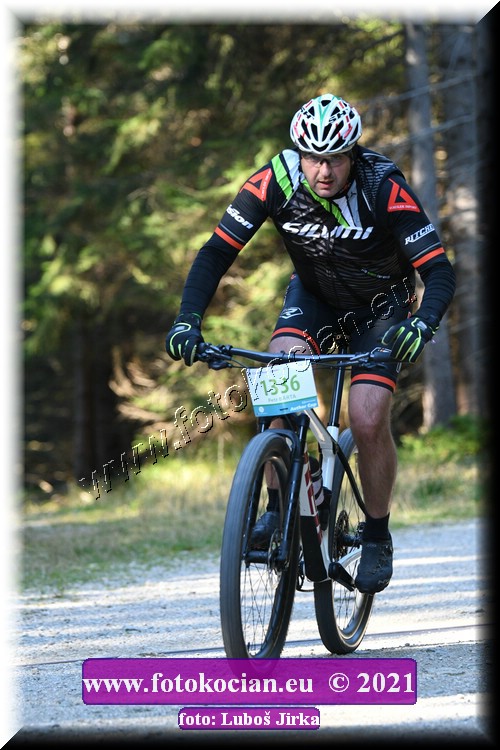 Náhled obrázku: 2021-8125-CTAuthor-1336.JPG