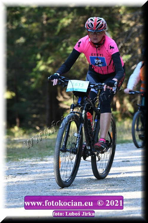 Náhled obrázku: 2021-8126-CTAuthor-1615.JPG