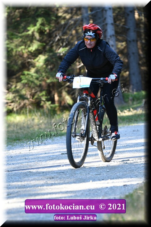 Náhled obrázku: 2021-8134-CTAuthor-2312.JPG