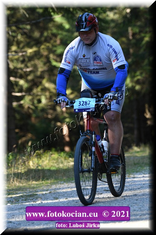 Náhled obrázku: 2021-8153-CTAuthor-3287.JPG