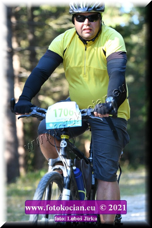 Náhled obrázku: 2021-8174-CTAuthor-1706.JPG