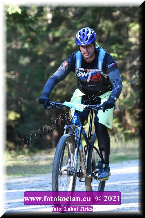 Náhled obrázku: 2021-8178-CTAuthor-0.JPG